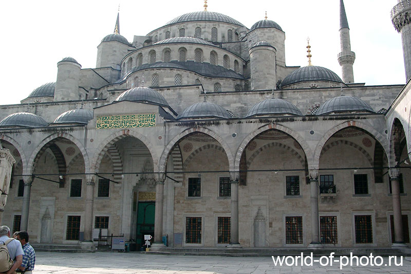 Голубая мечеть или Мече́ть Султанахме́т